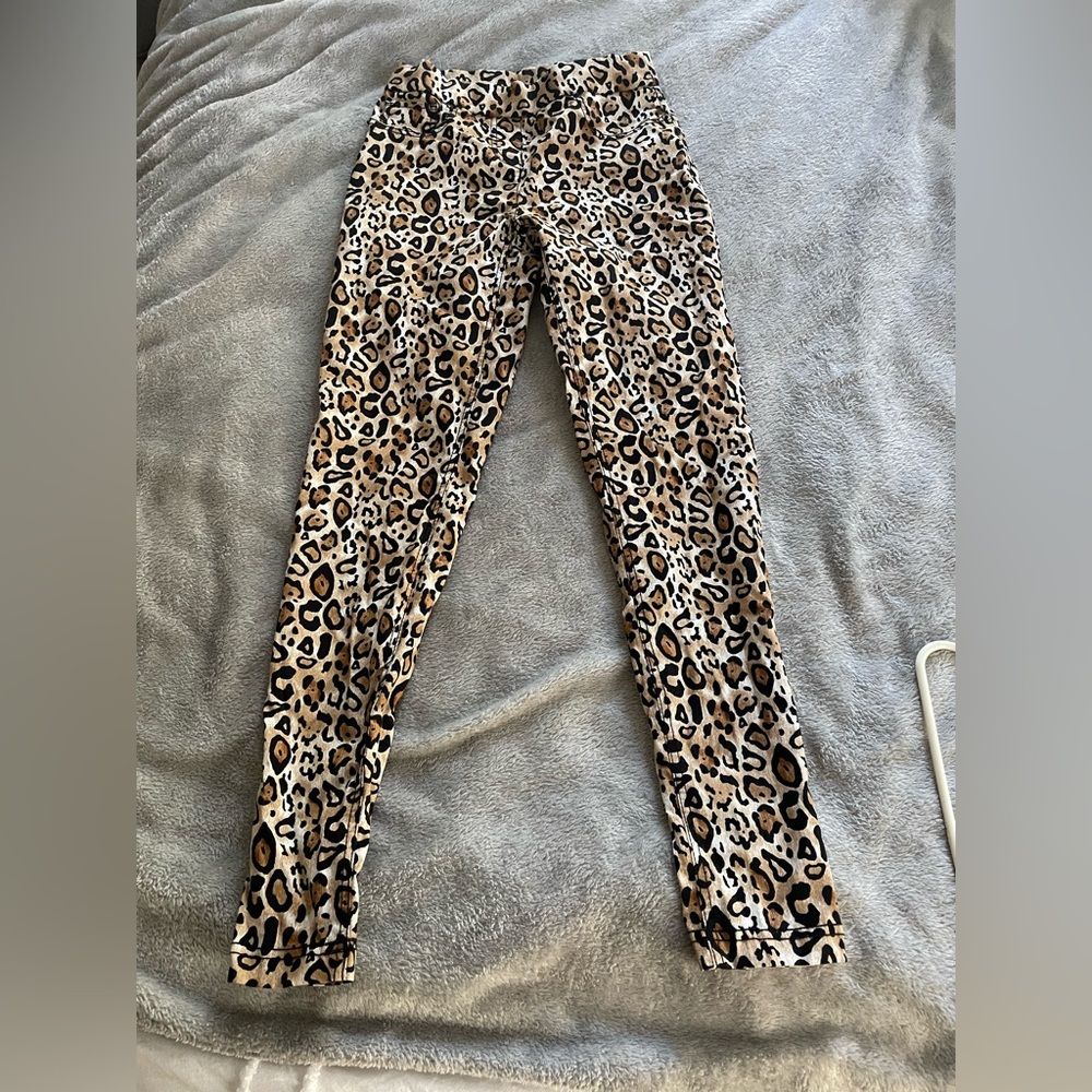 Cheetah jeggings